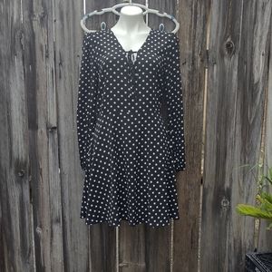 Blk & white polka-dot long sleeve dress